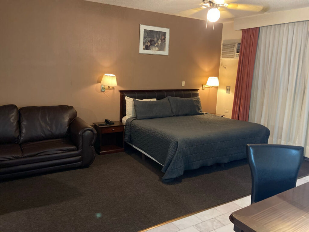 Habitación sencilla, Hospedaje Hotel Flamingo Kristal, Hotel en Irapuato Guanajuato